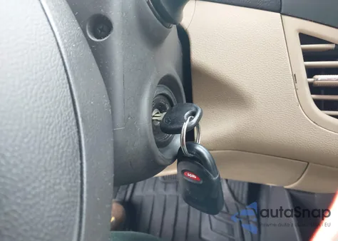 2013 Hyundai Elantra Gls (Ulsan Plant) из США, поврежденный, VIN KMHDH4AE1DU800893